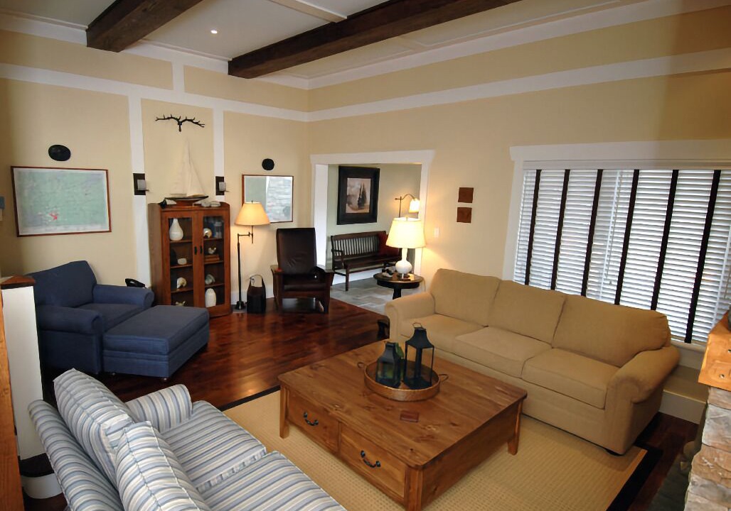 Photo of Livingroom in Baysville