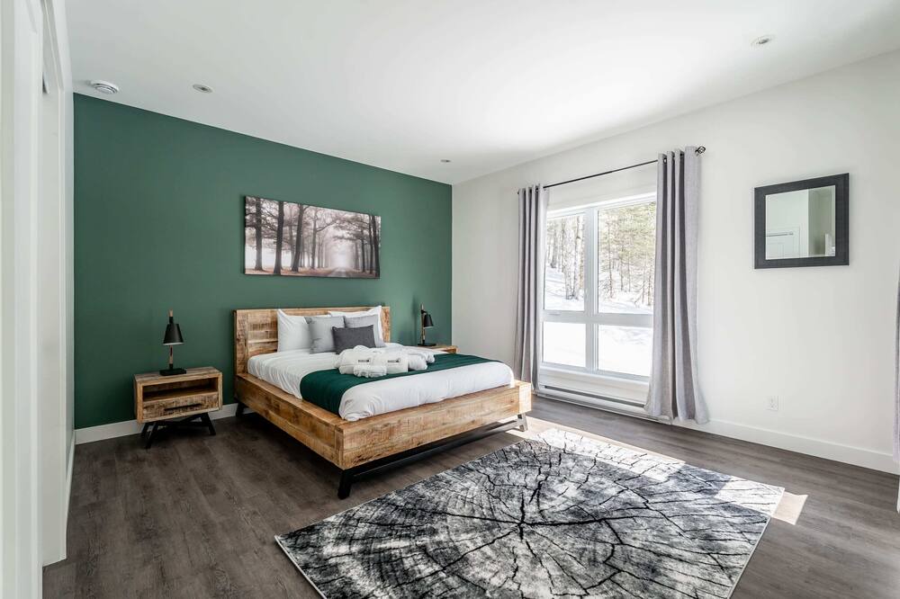 Photo of Bedroom in Pine Hill