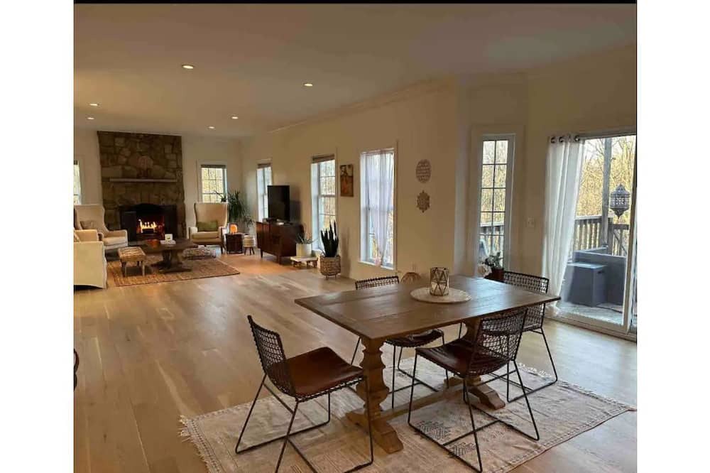 Photo of Others in Oxford