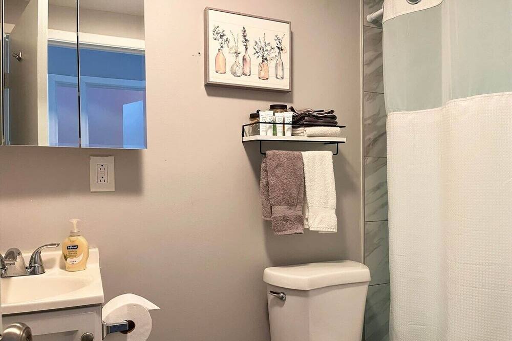 Photo of Bathroom in Hough