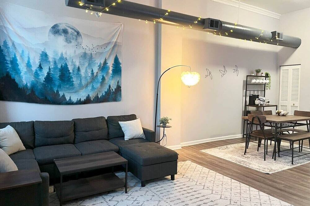 Photo of Livingroom in Hough