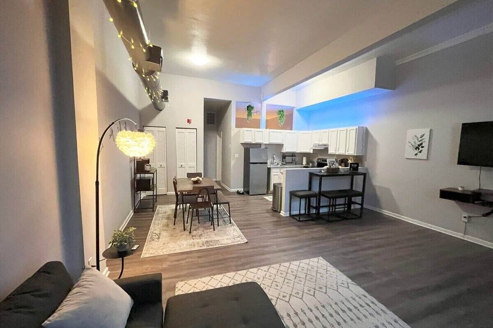 Photo of Livingroom in Hough