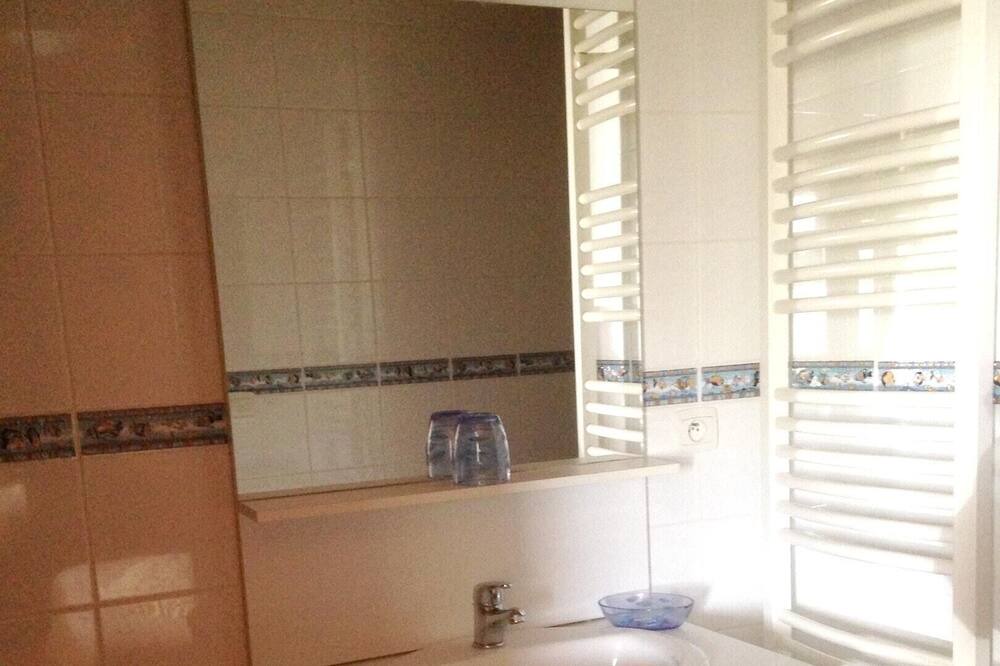 Photo of Bathroom in Verrieres-en-Forez