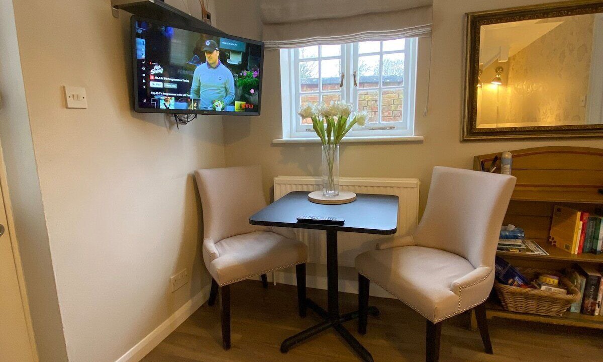 Photo of Others in Sherington