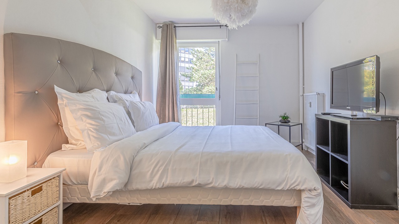 Photo of Others in Sablon