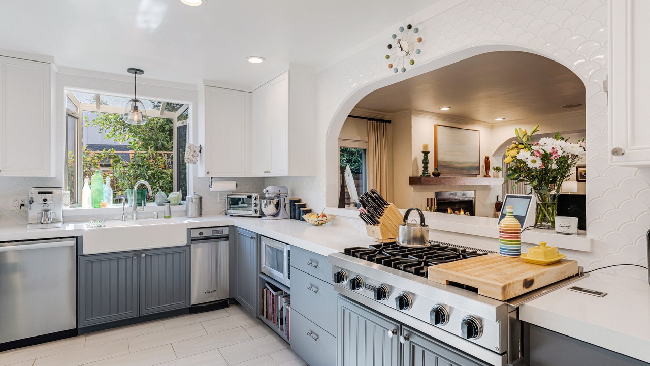 Photo of Kitchen in Pacific Palisades