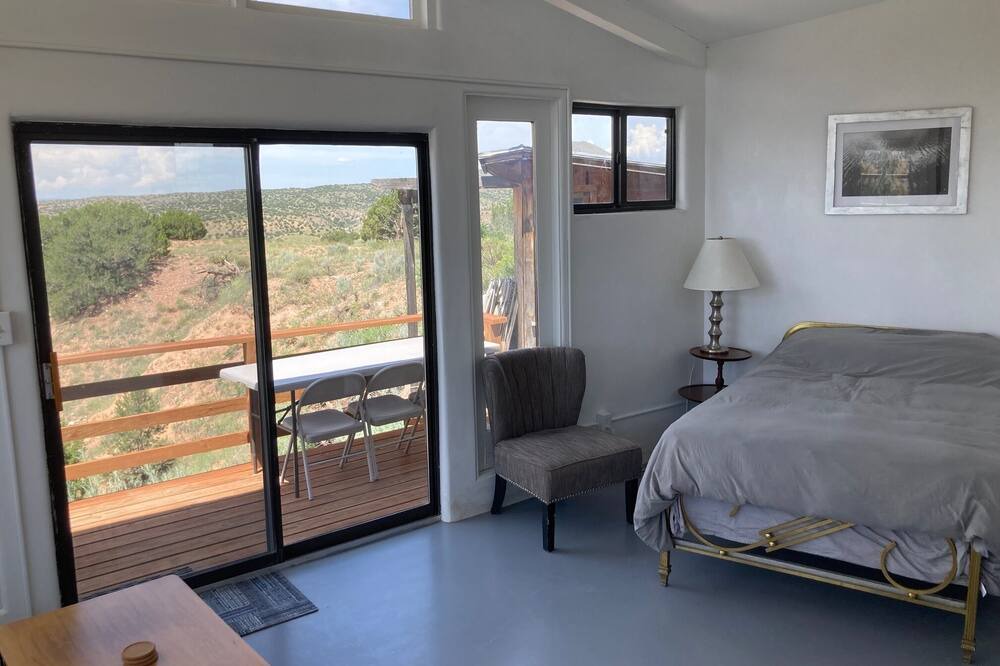 Photo of Bedroom in Canoncito