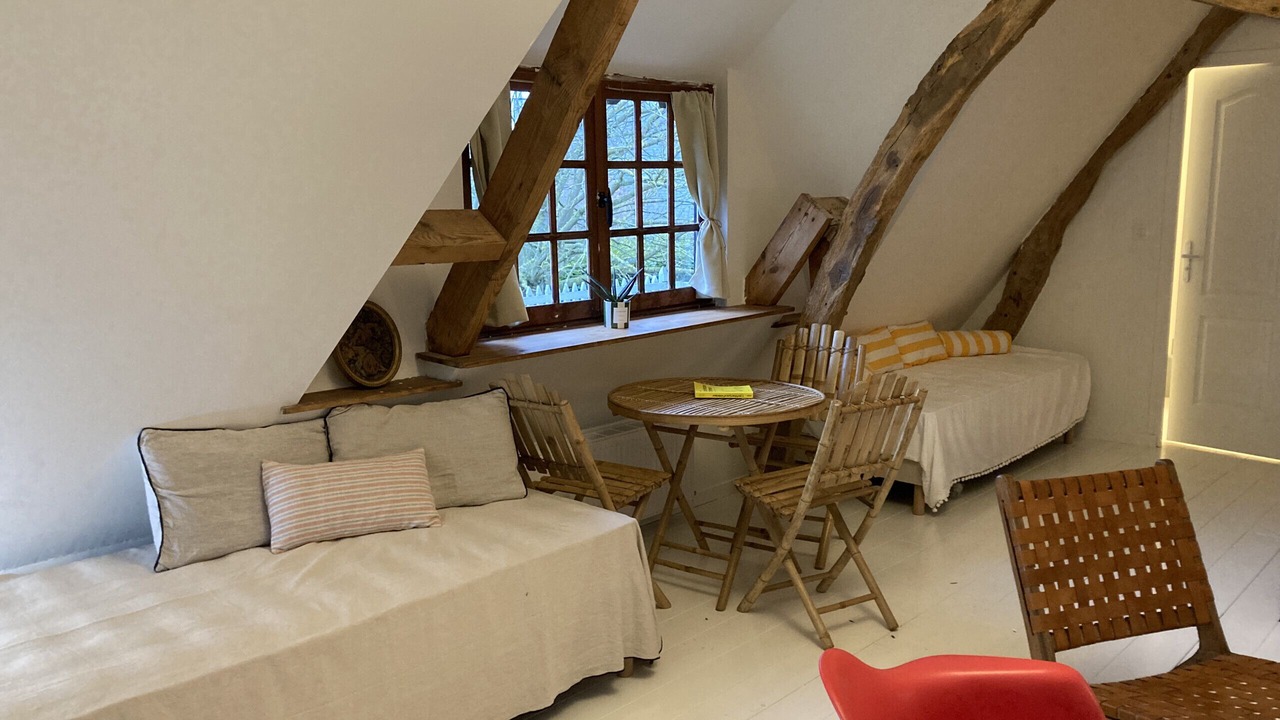 Photo of Others in Angiens