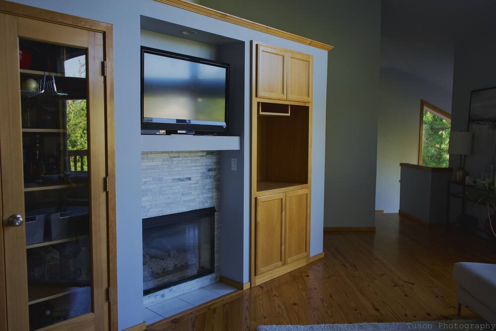 Photo of Others in Oatfield