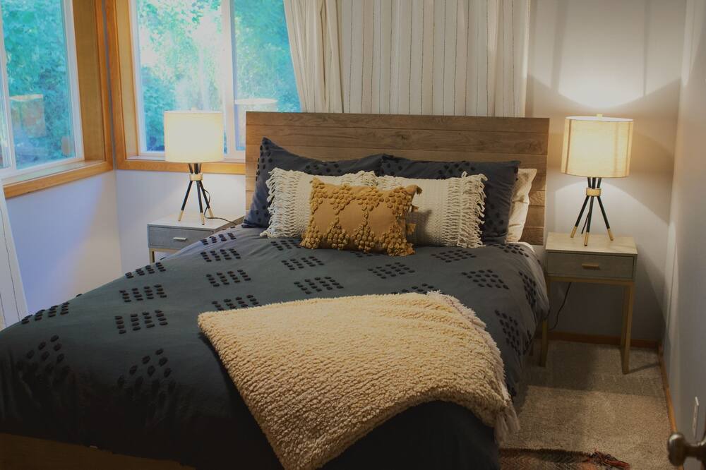 Photo of Bedroom in Oatfield