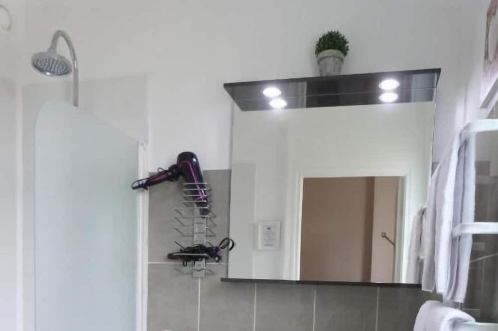 Photo of Bathroom in La Chapelle-Aubareil