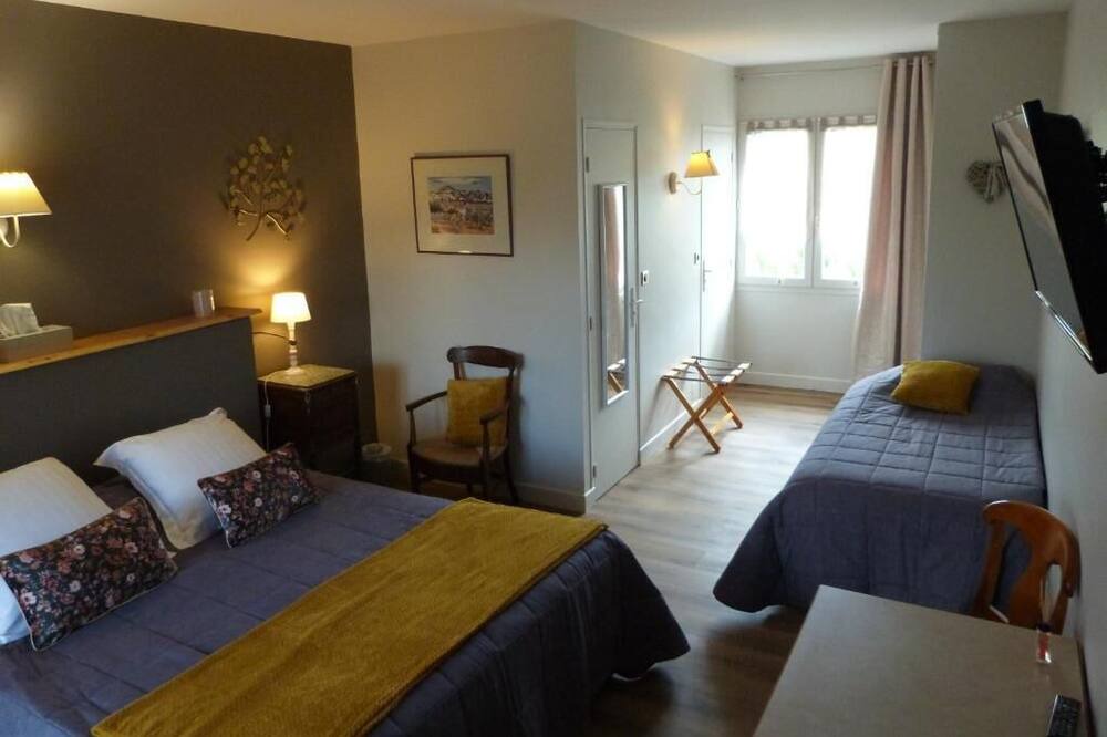 Photo of Bedroom in La Chapelle-Aubareil