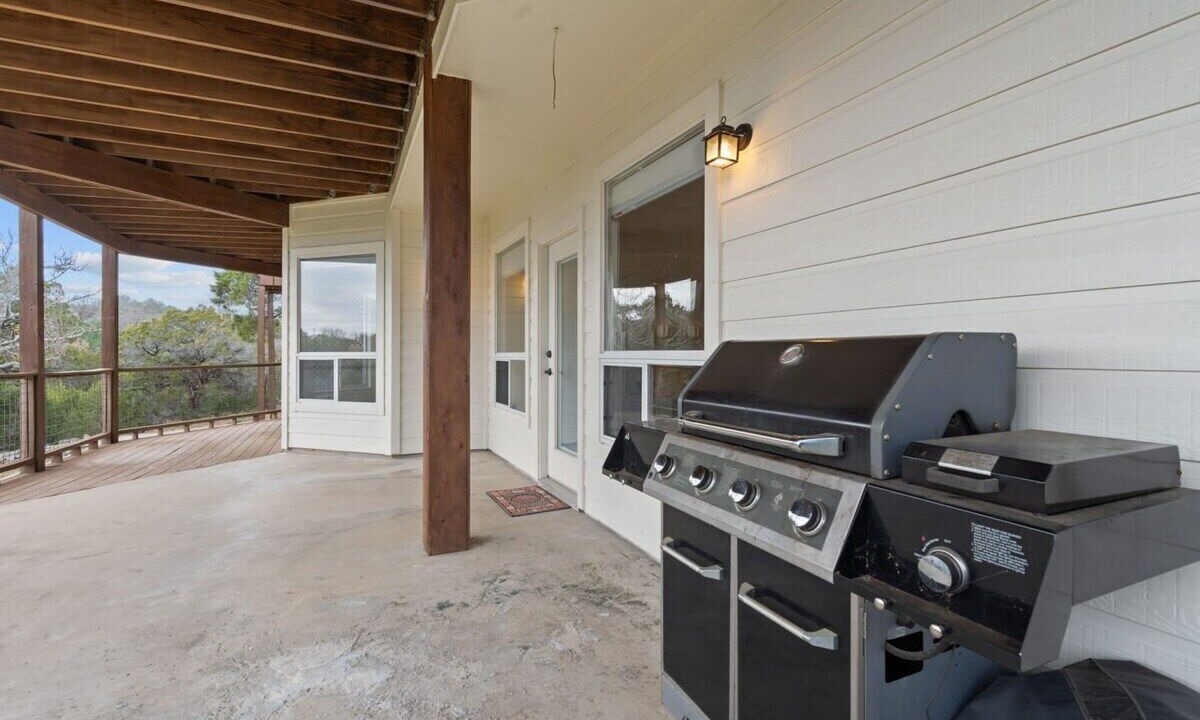 Photo of Outdoor in Lakeshore Ranch