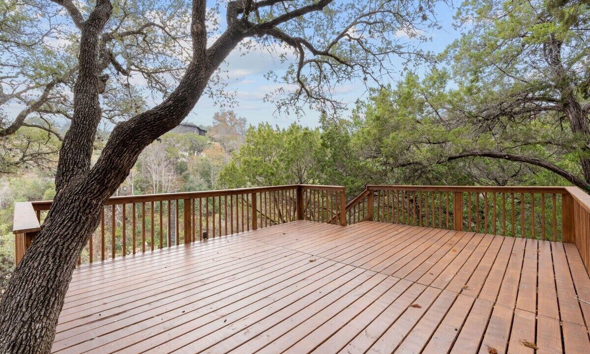 Photo of Outdoor in Lakeshore Ranch