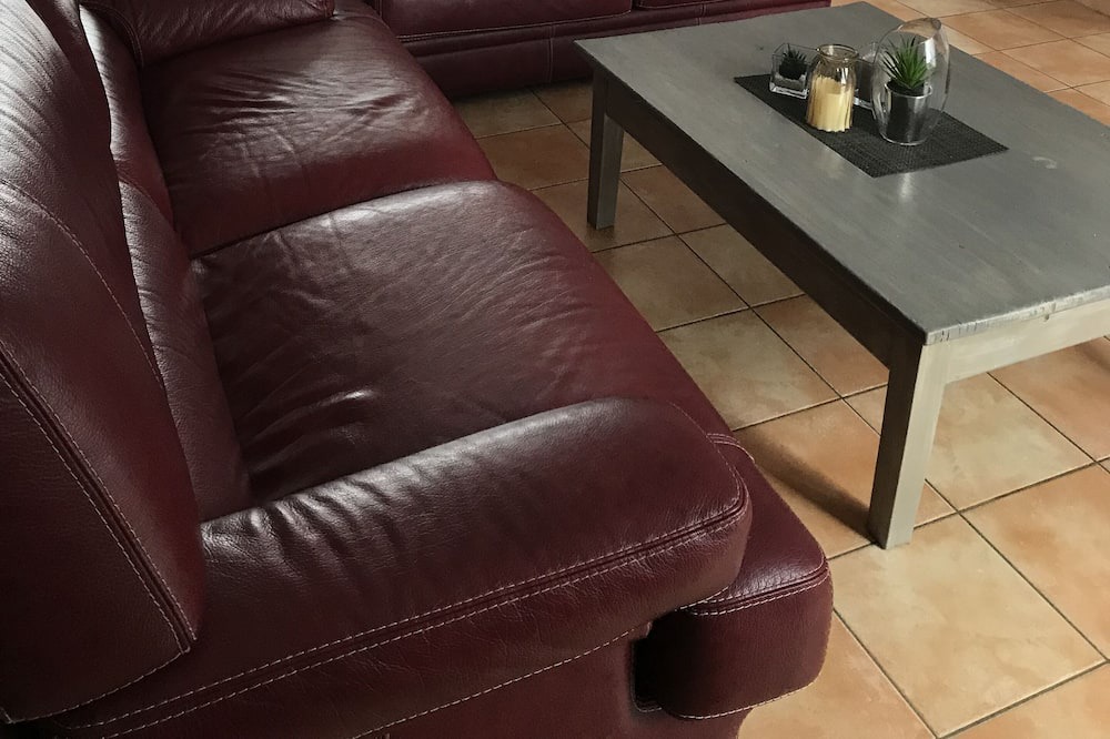 Photo of Livingroom in Saint-Jean-d'Asse