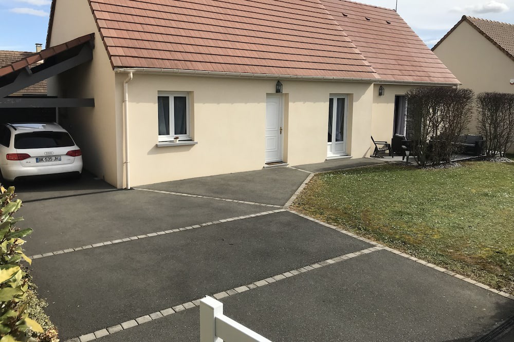 Photo of Outdoor in Saint-Jean-d'Asse