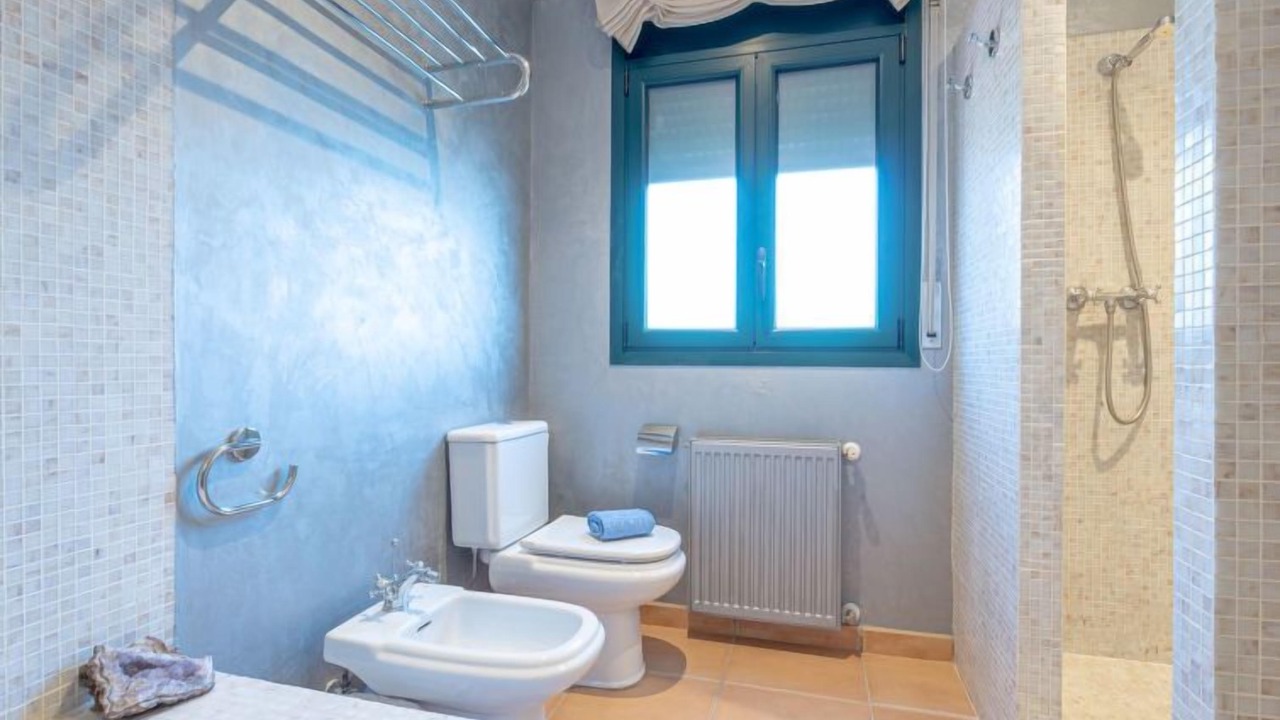 Photo of Bathroom in Perelada