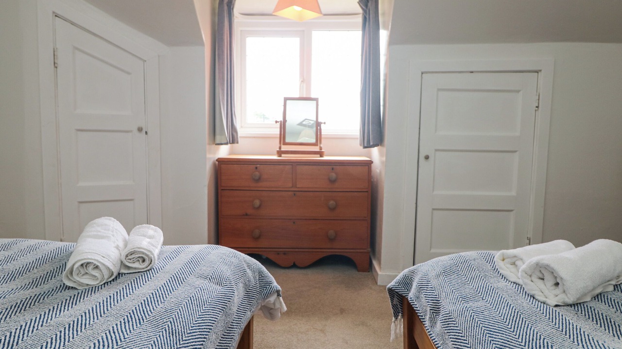 Photo of Others in Gillan