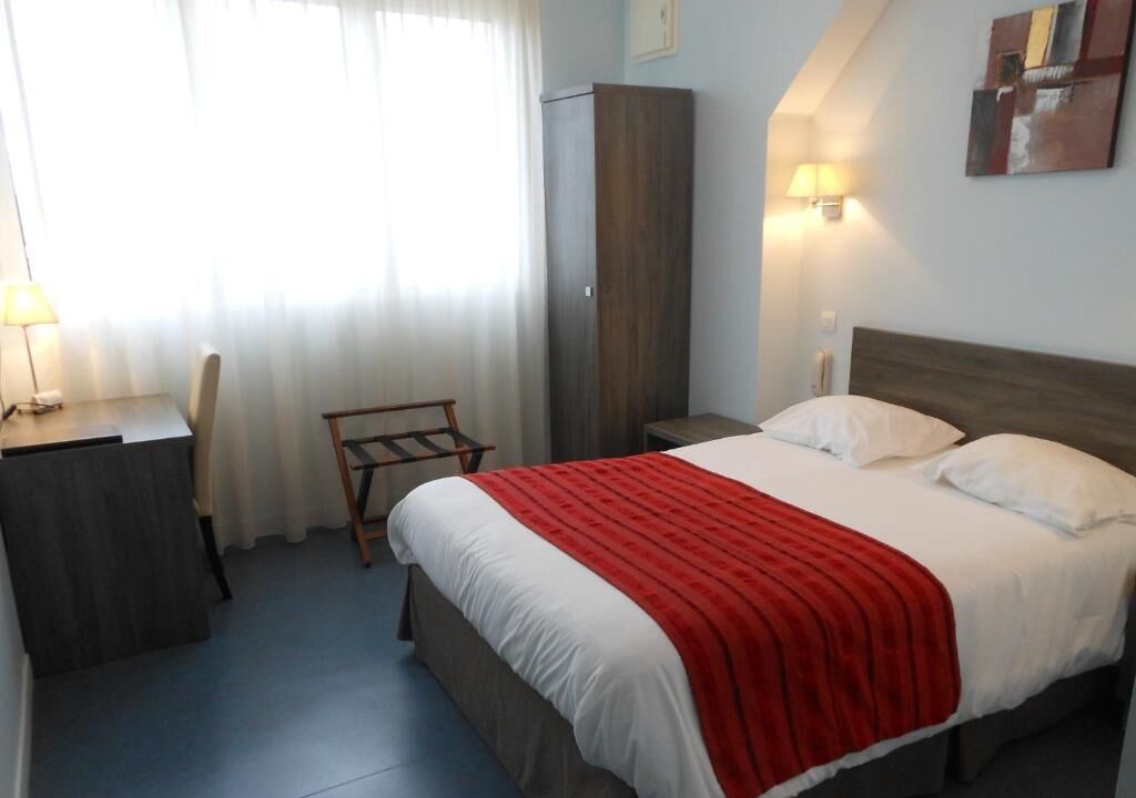 Photo of Bedroom in Chateauneuf-sur-Loire