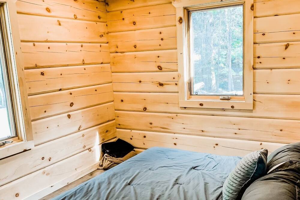 Photo of Bedroom in Nipissing