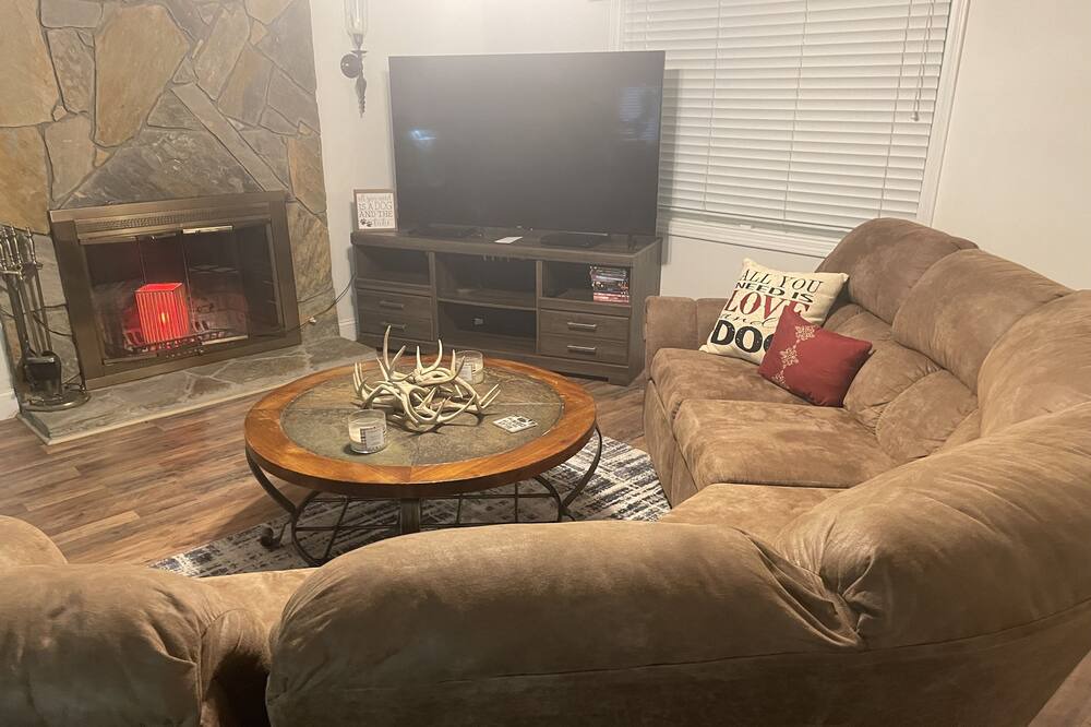 Photo of Livingroom in Lake Lure
