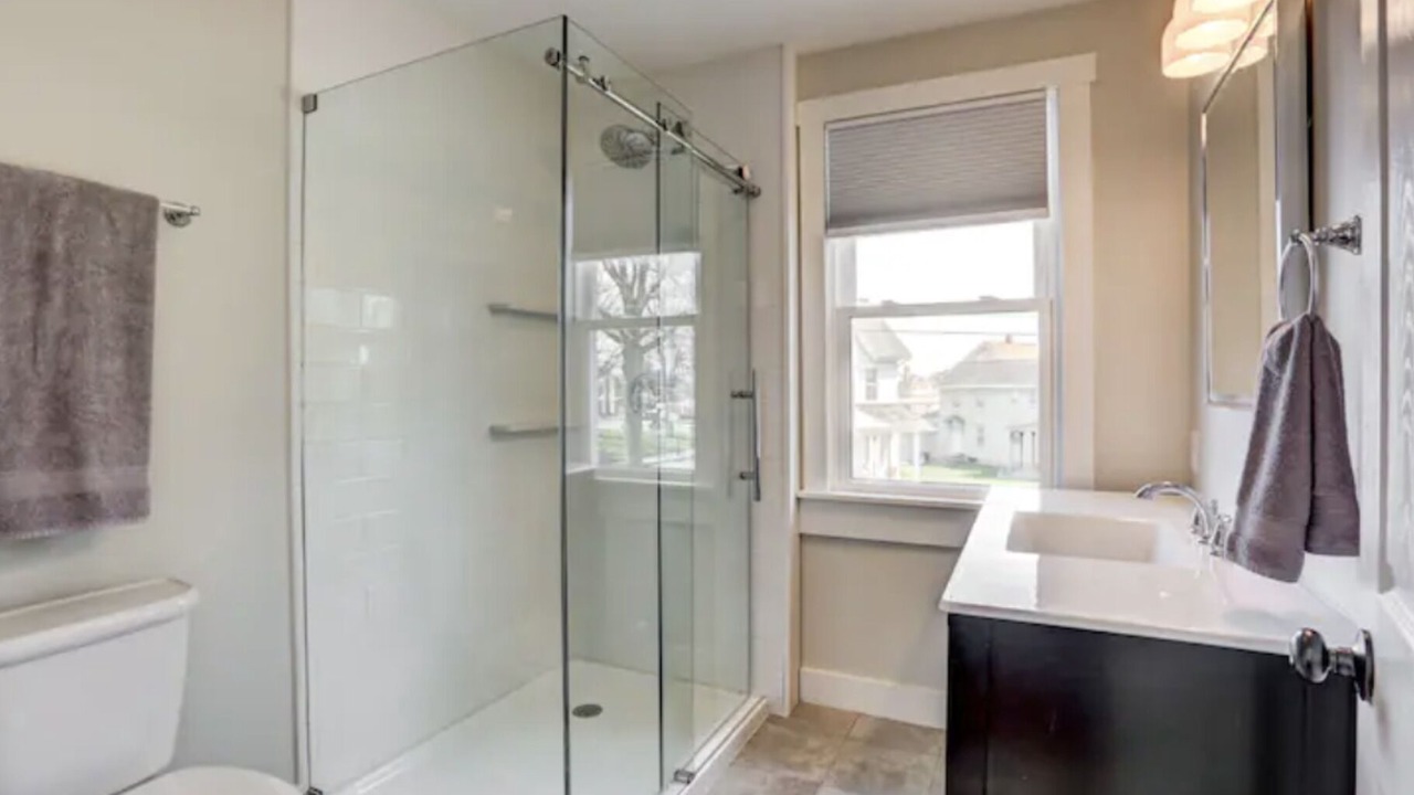 Photo of Others in Mount Joy