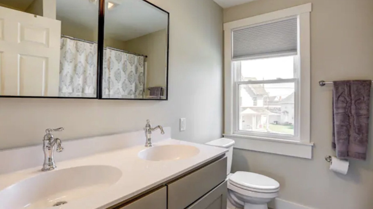 Photo of Others in Mount Joy