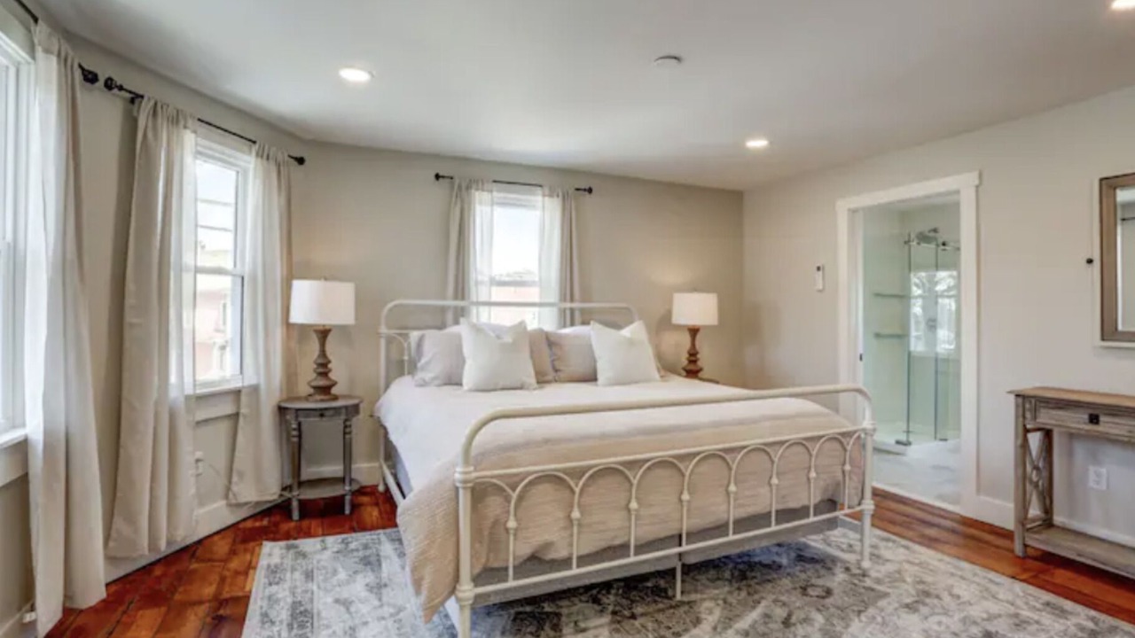 Photo of Others in Mount Joy