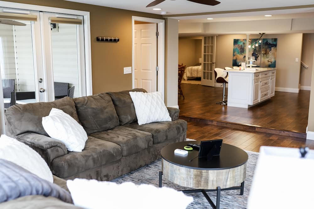Photo of Livingroom in O'Fallon