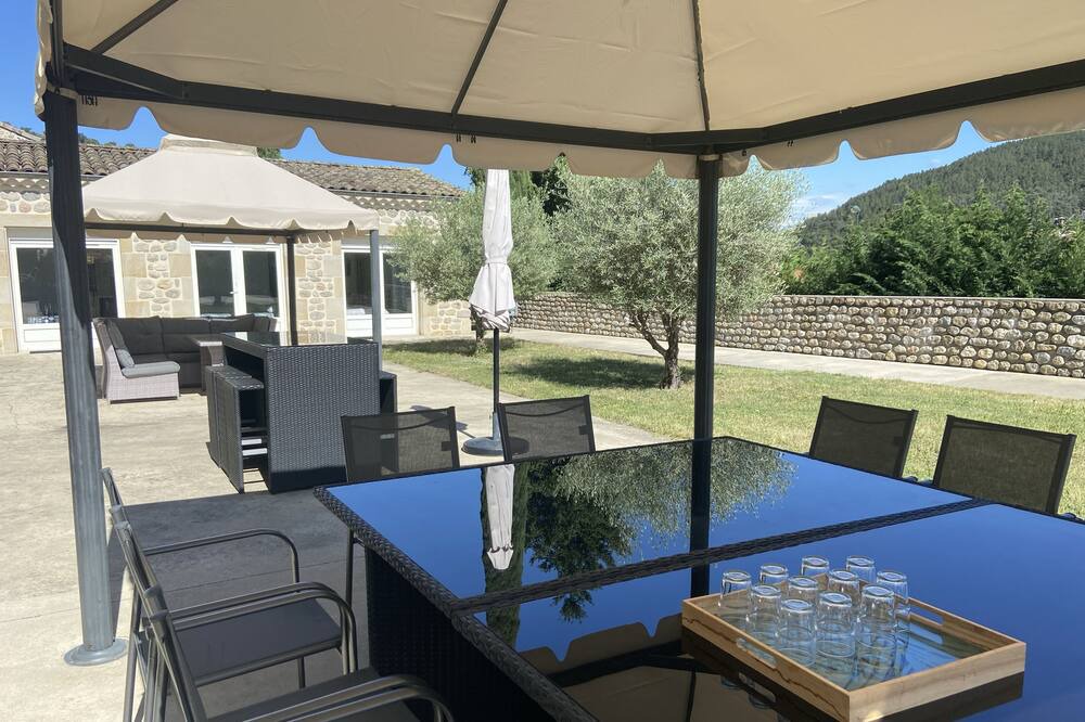 Photo of Outdoor in Saint-Fortunat-sur-Eyrieux