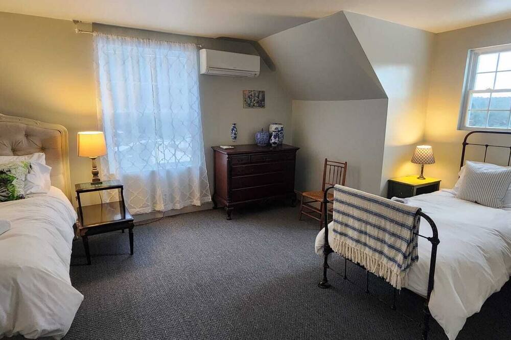 Photo of Bedroom in Monticello