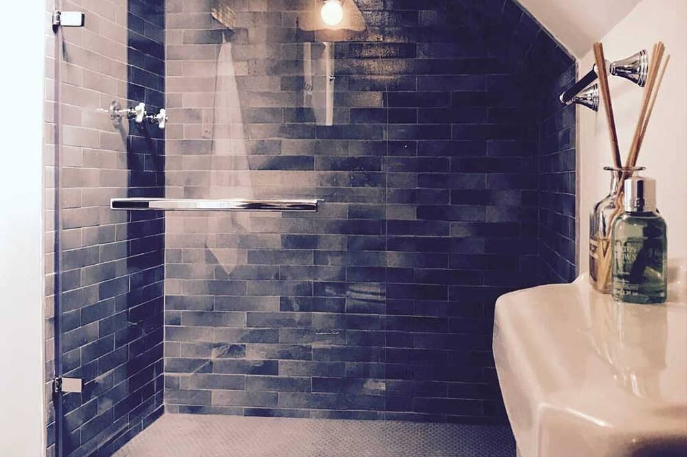 Photo of Bathroom in Monticello