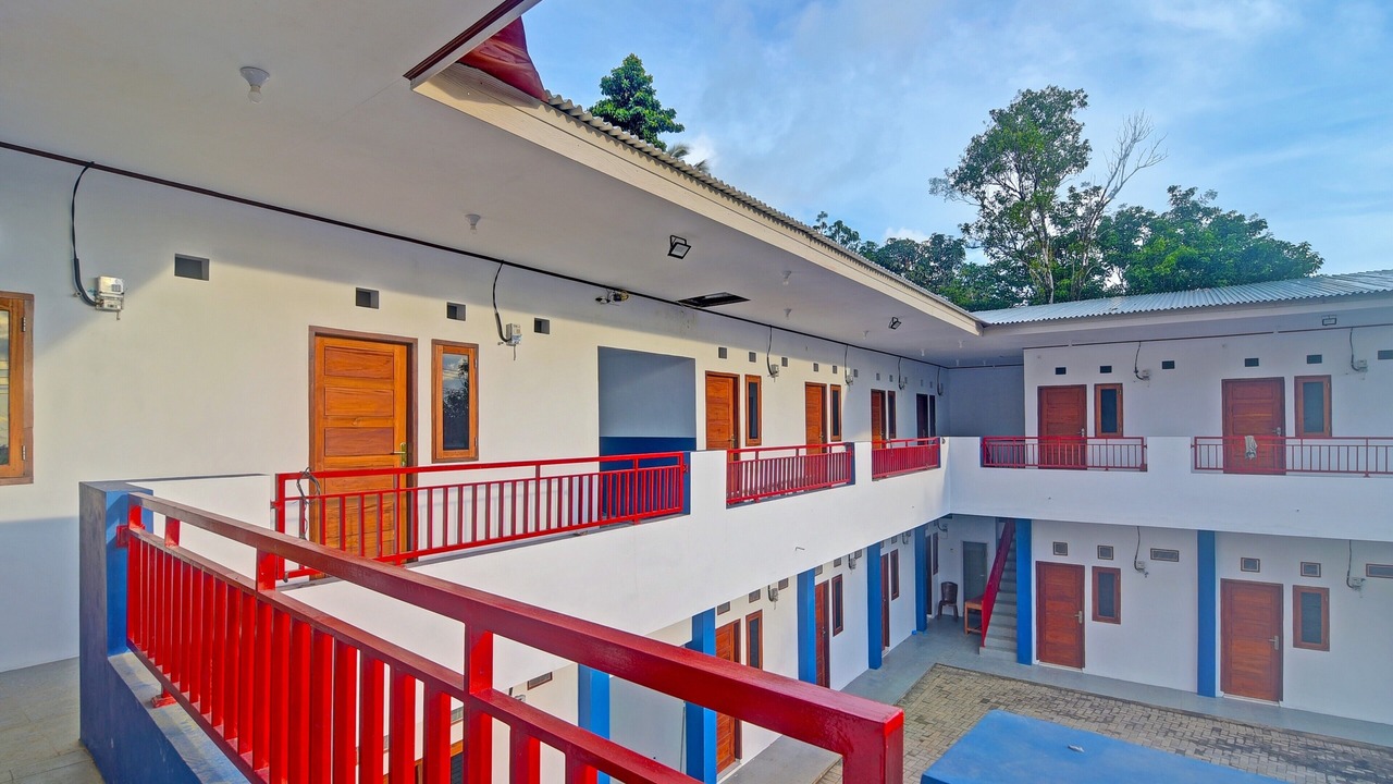 Photo of Others in Marinsow