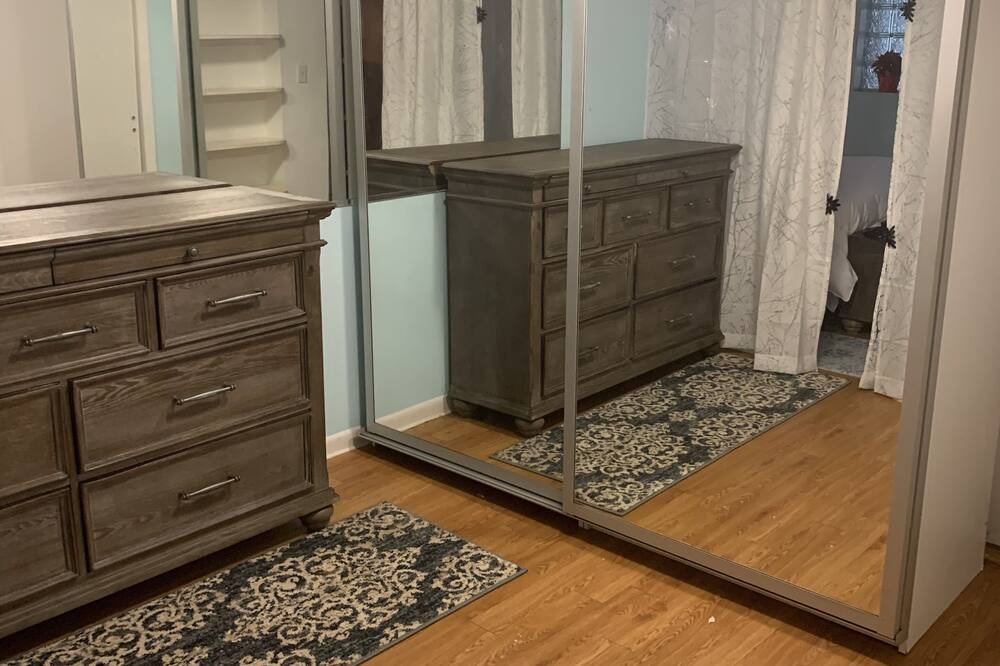 Photo of Others in Tappan