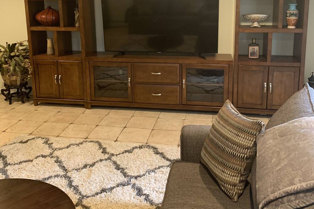 Photo of Others in Tappan