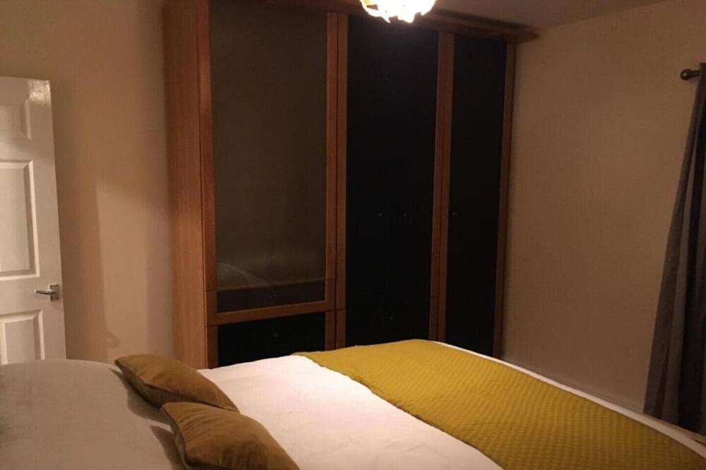 Photo of Bedroom in Worksop