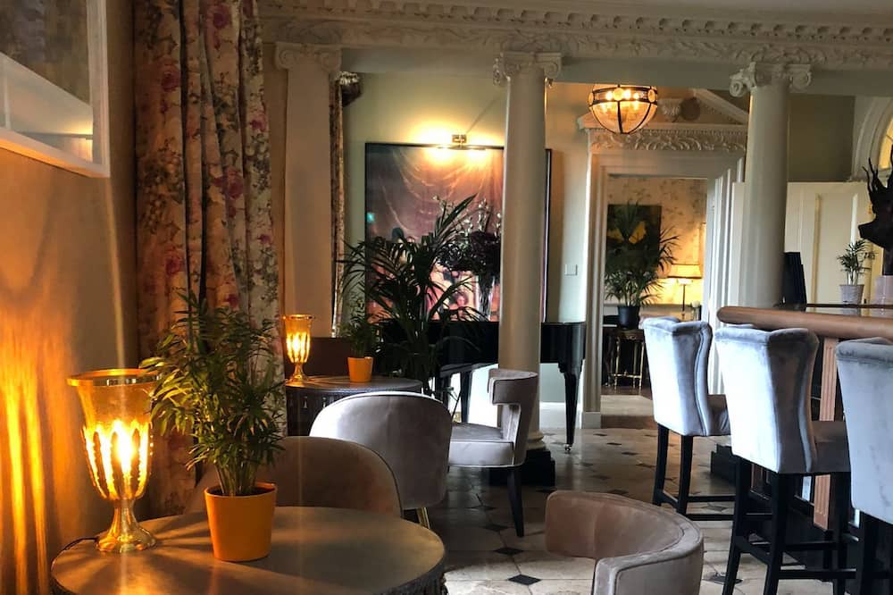 Photo of Others in Cranborne