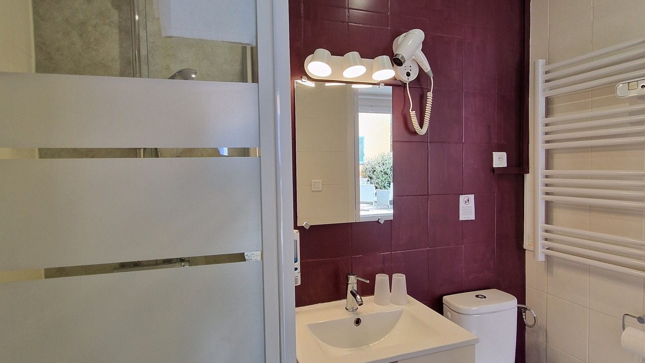 Photo of Bathroom in Saint-Aygulf