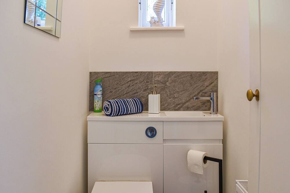 Photo of Kitchen in Highcliffe-on-Sea