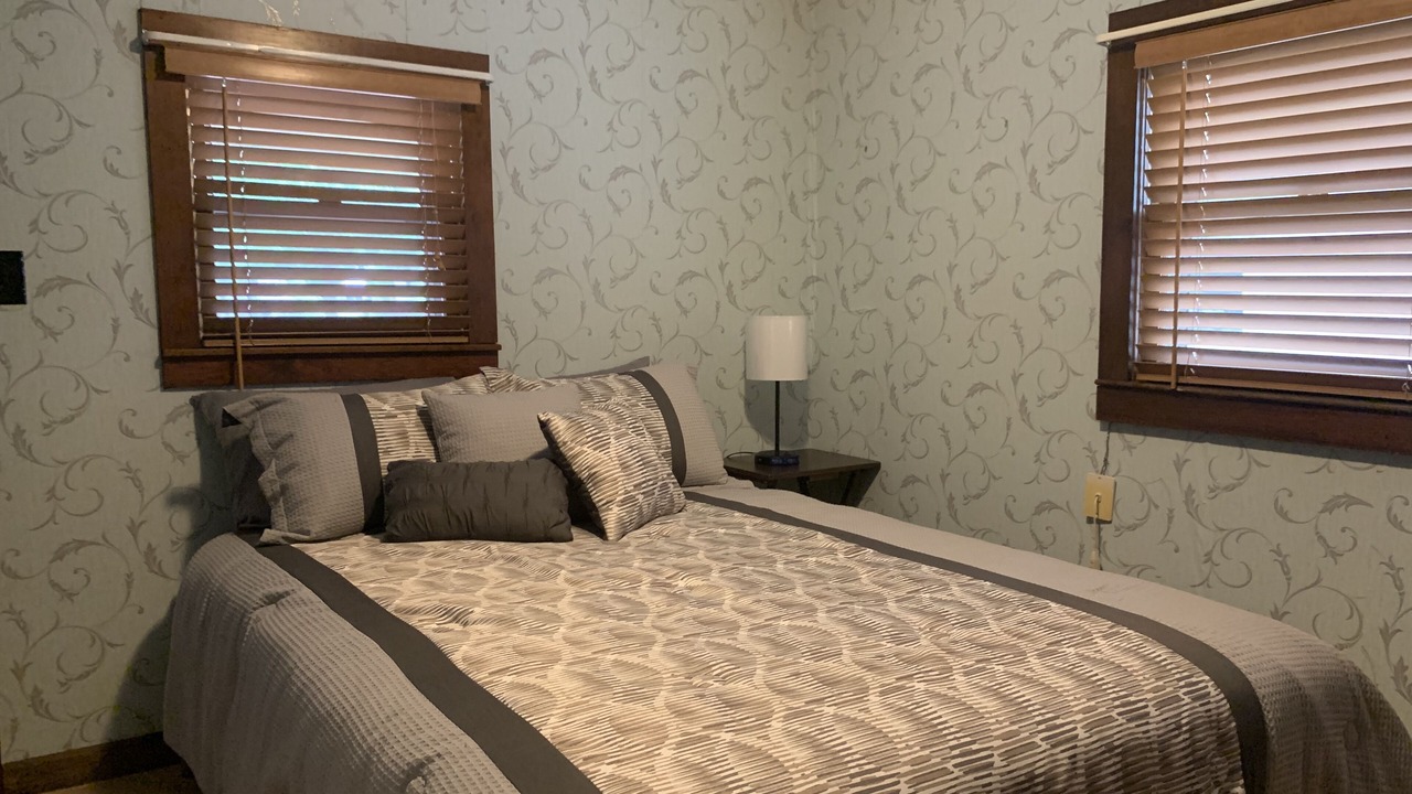 Photo of Bedroom in Fort Scott