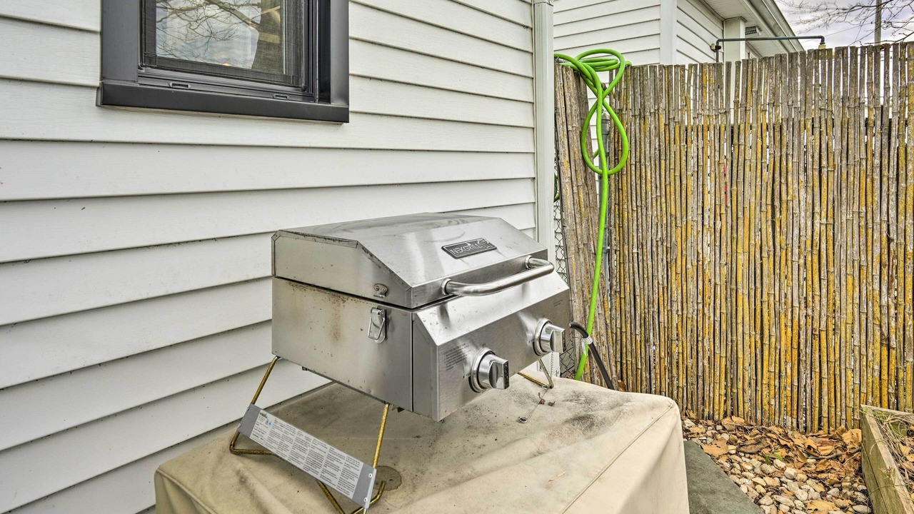 Photo of Outdoor in Wall
