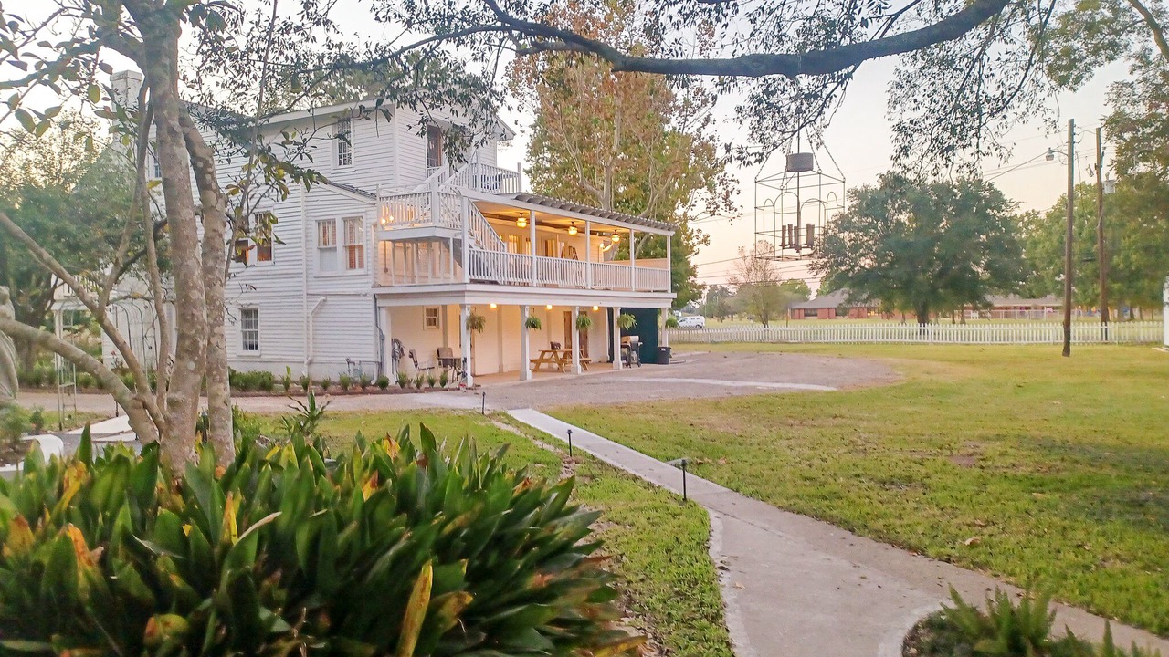 Photo of Outdoor in St. Gabriel