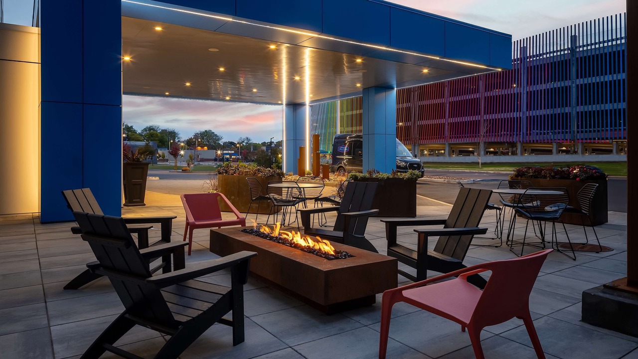 Photo of Patio Balcony in Downtown Rochester