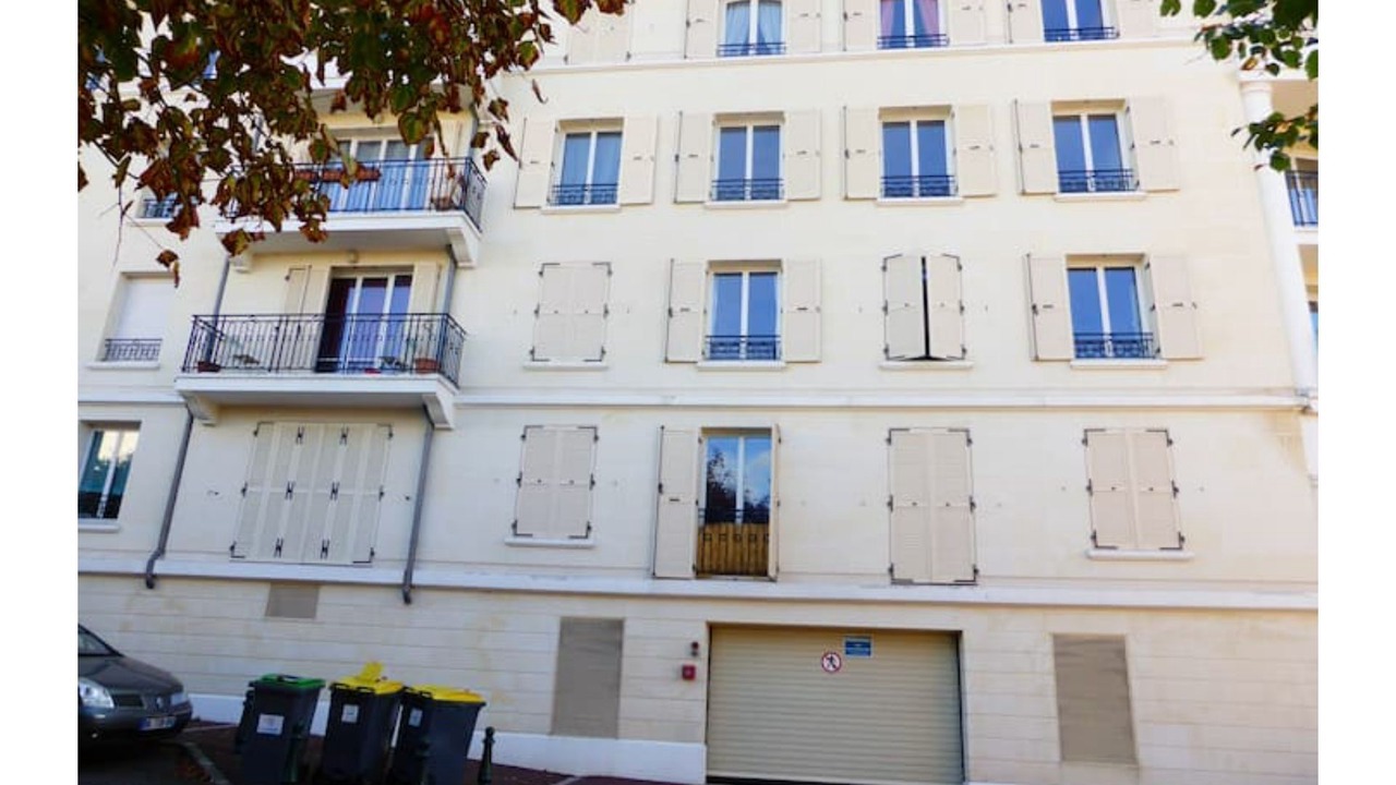 Photo of Outdoor in Saint-Cyr-l'Ecole