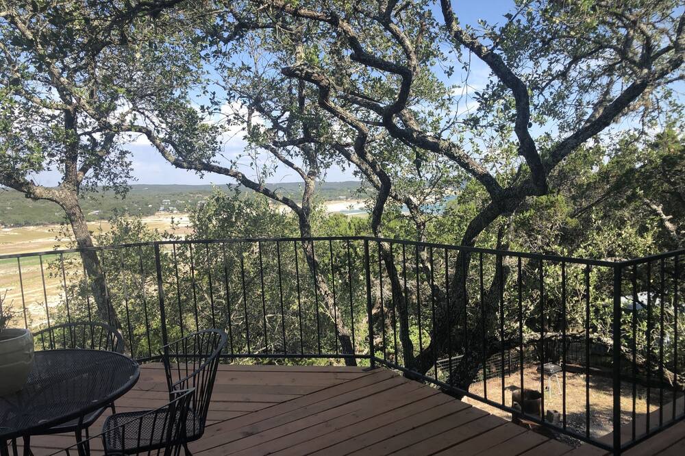 Photo of Outdoor in Lakehills