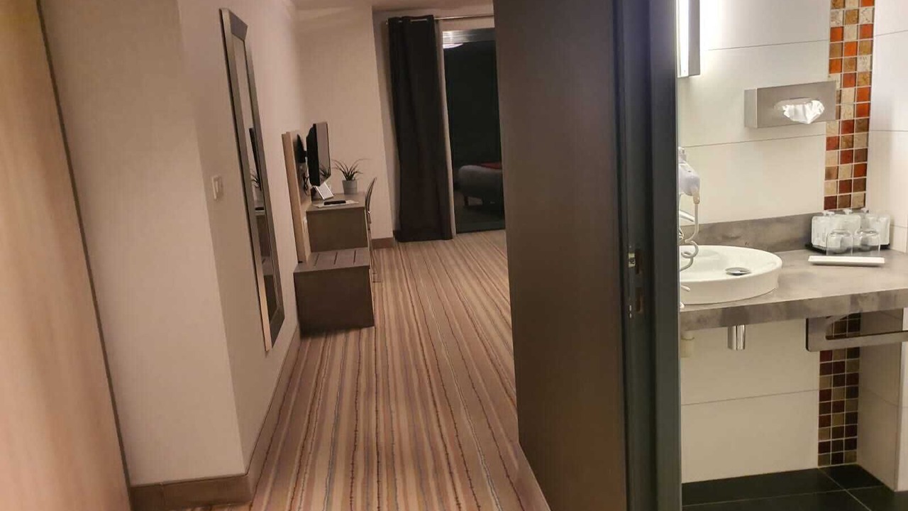 Photo of Bedroom in Loches-sur-Ource