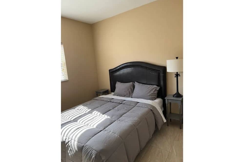 Photo of Bedroom in Holly Hill