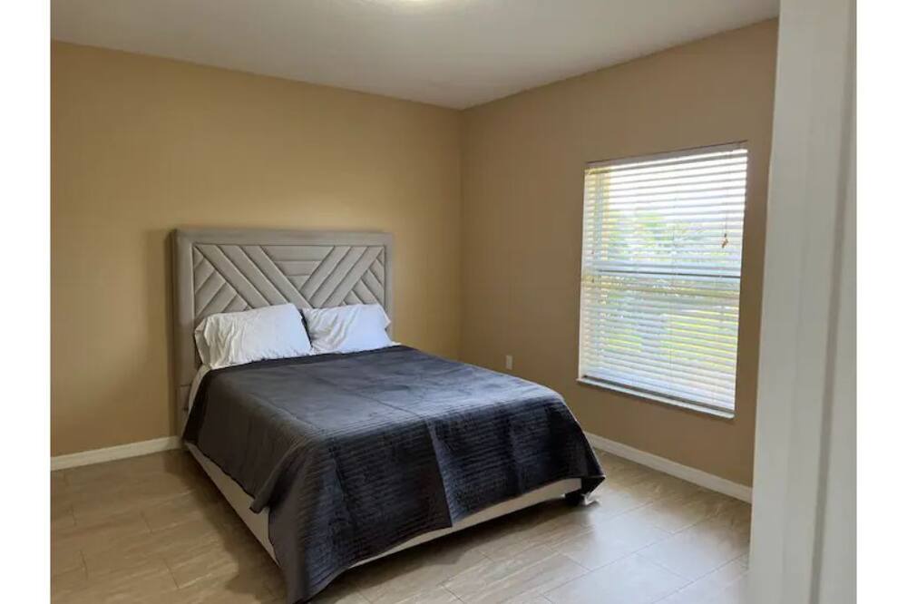Photo of Bedroom in Holly Hill