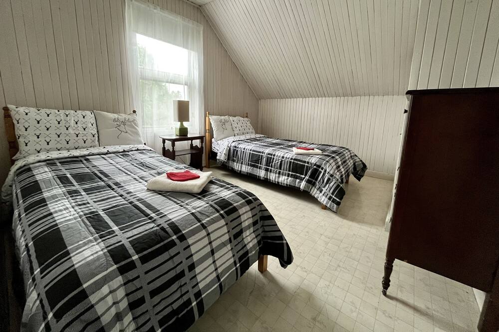 Photo of Bedroom in Lamarche