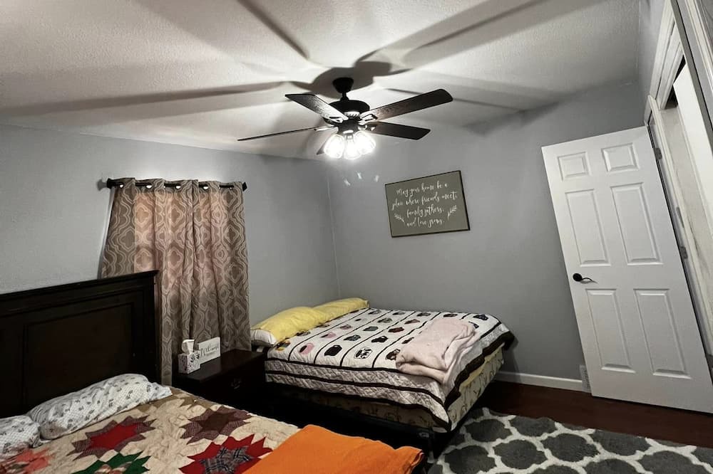 Photo of Bedroom in Sublette